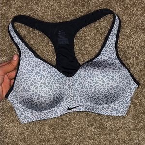 Nike Pro Dri-Fit Sports Bra